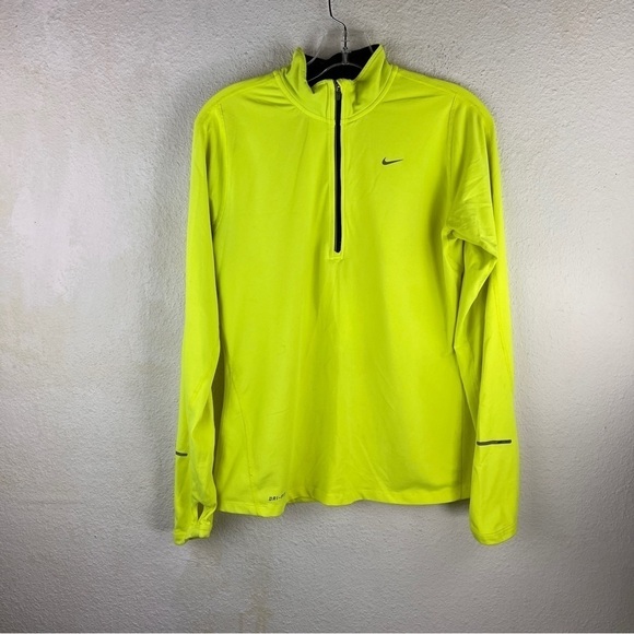 NIKE DRI-FIT 1/4 ZIP LONG SLEEVE TOP. Thumb holes. Reflective decals. Running - Picture 1 of 9